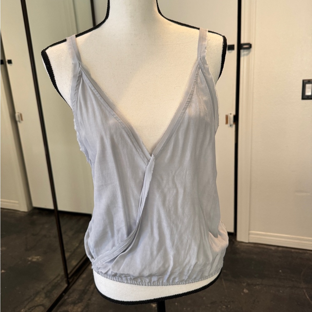 NWOT Jen’s Pirate Booty Gray Distressed Hem Low Back Tank Top M